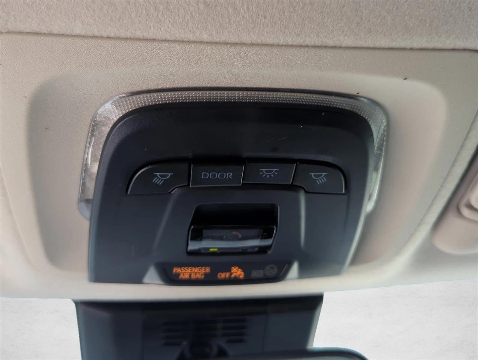 2025 Toyota Corolla LE CVT (Natl)