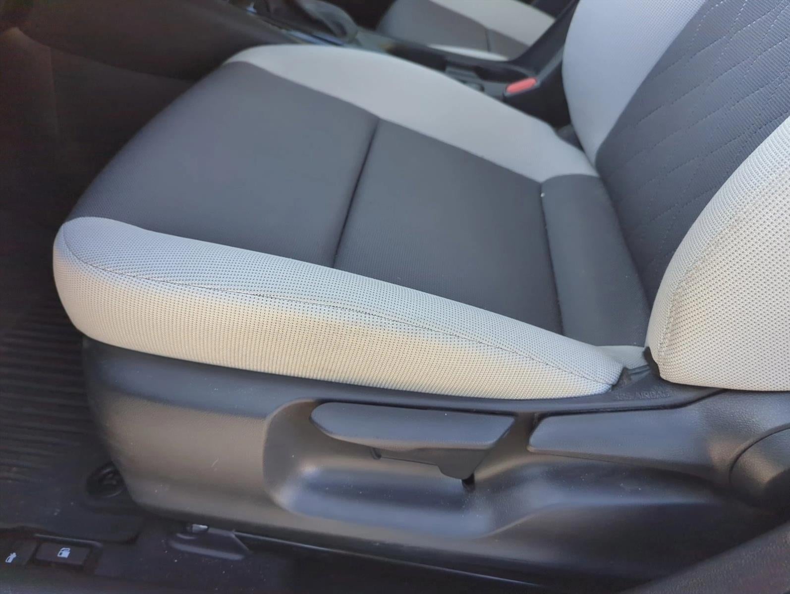 2025 Toyota Corolla LE CVT (Natl)