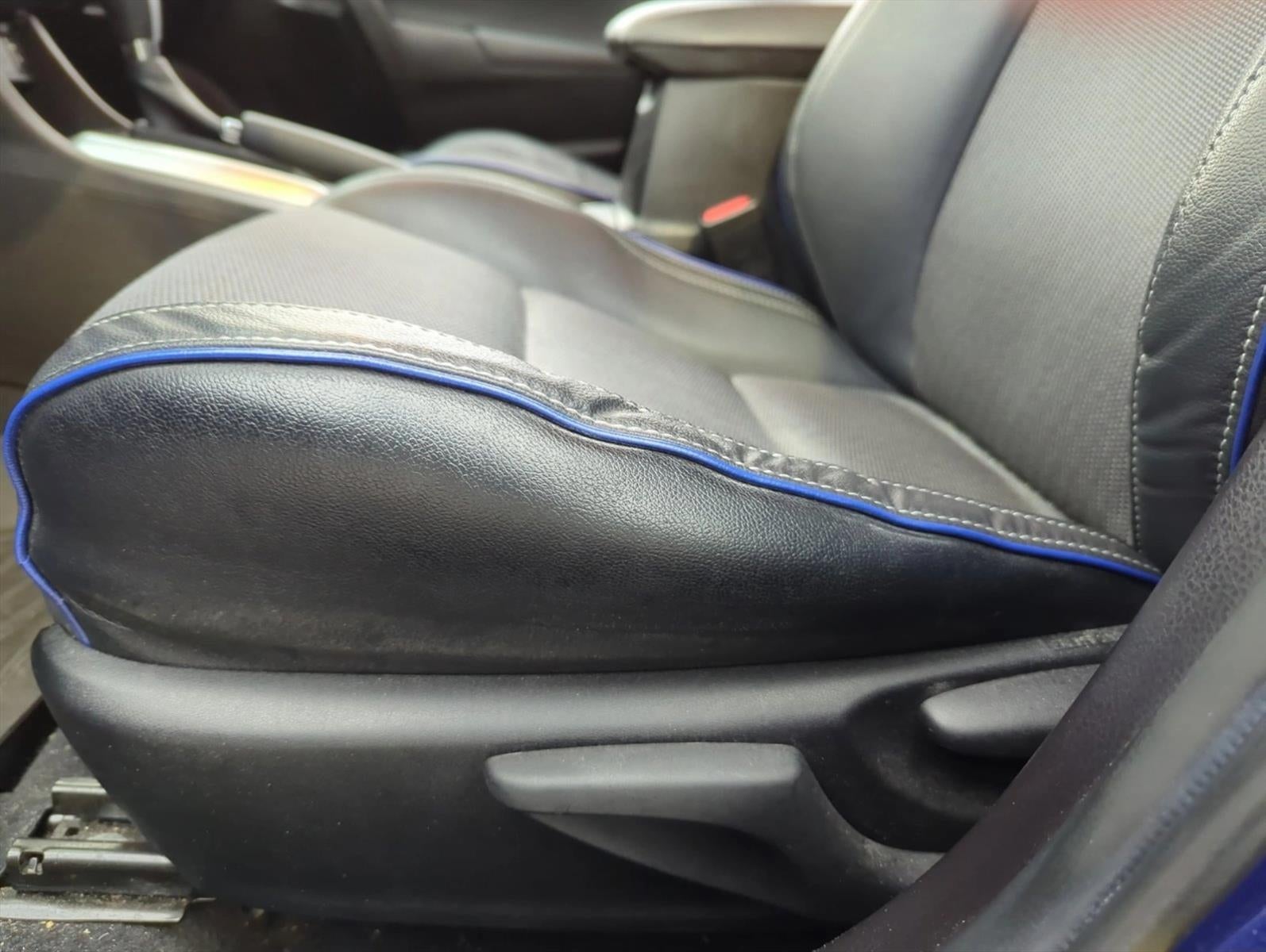 2019 Toyota Corolla SE CVT (Natl)