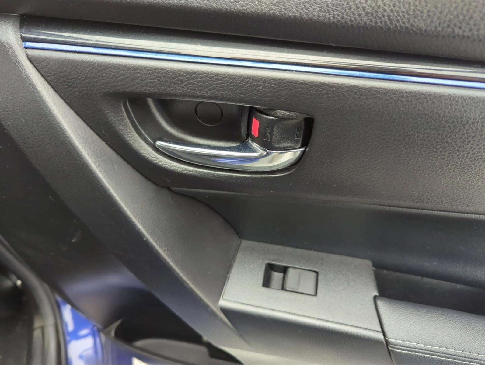 2019 Toyota Corolla SE CVT (Natl)