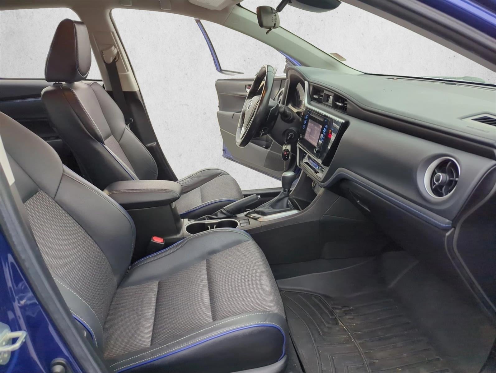 2019 Toyota Corolla SE CVT (Natl)