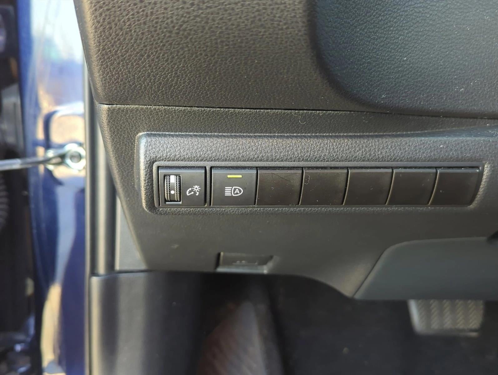 2022 Toyota Corolla LE CVT (Natl)