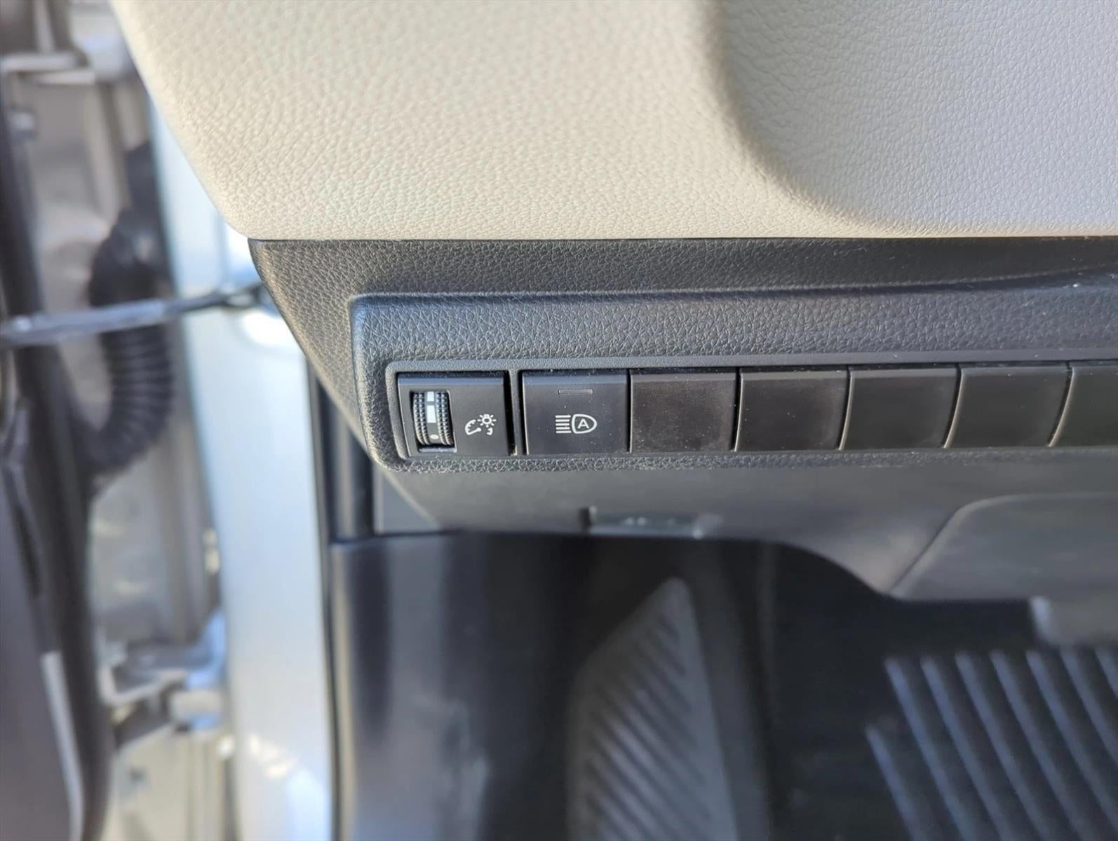 2021 Toyota Corolla LE CVT (Natl)