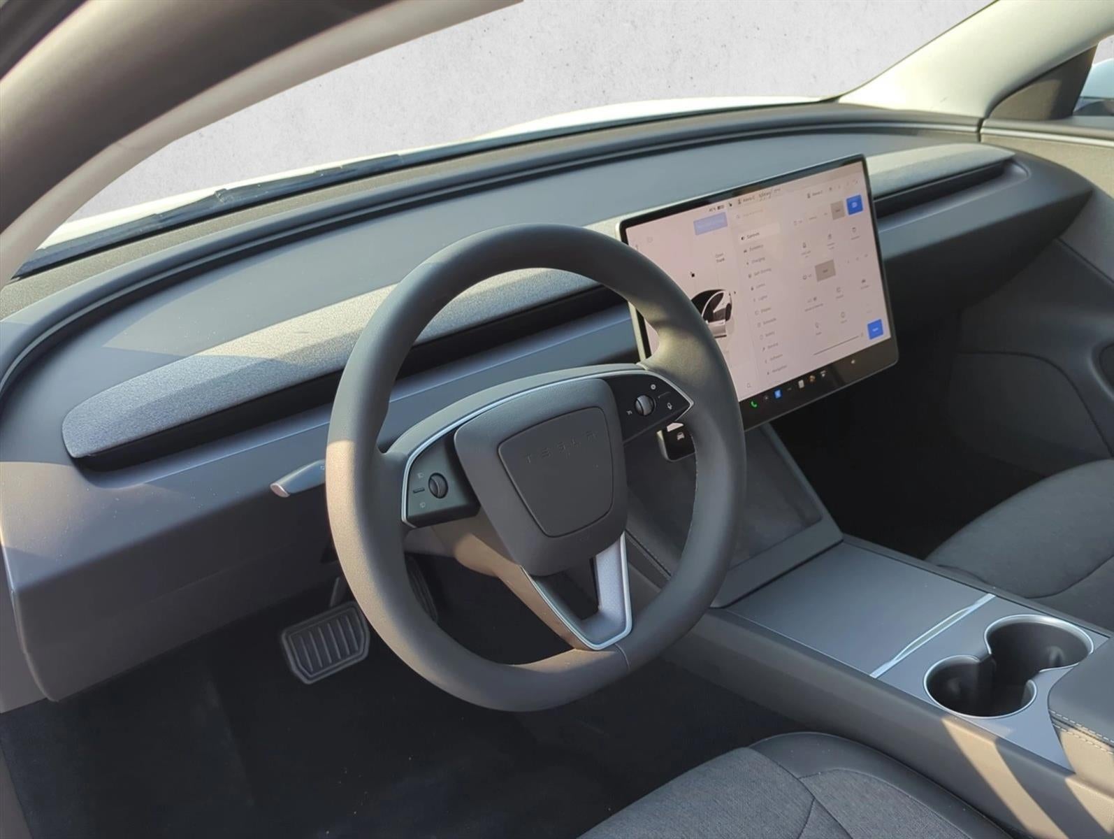 2025 Tesla Model 3 Standard RWD