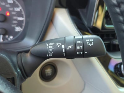 2025 Toyota Corolla Cross LE 2WD (Natl)