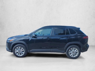 2024 Toyota Corolla Cross LE 4WD (Natl)