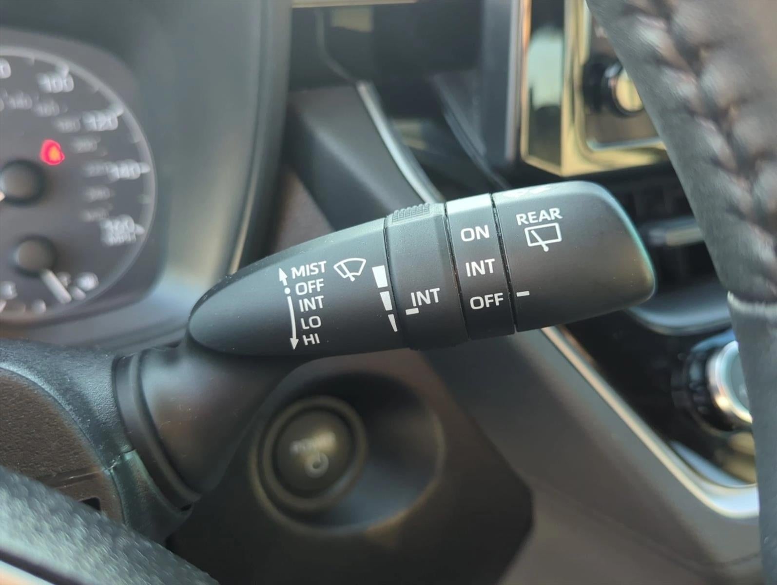 2025 Toyota Corolla Cross Hybrid SE 4WD (Natl)