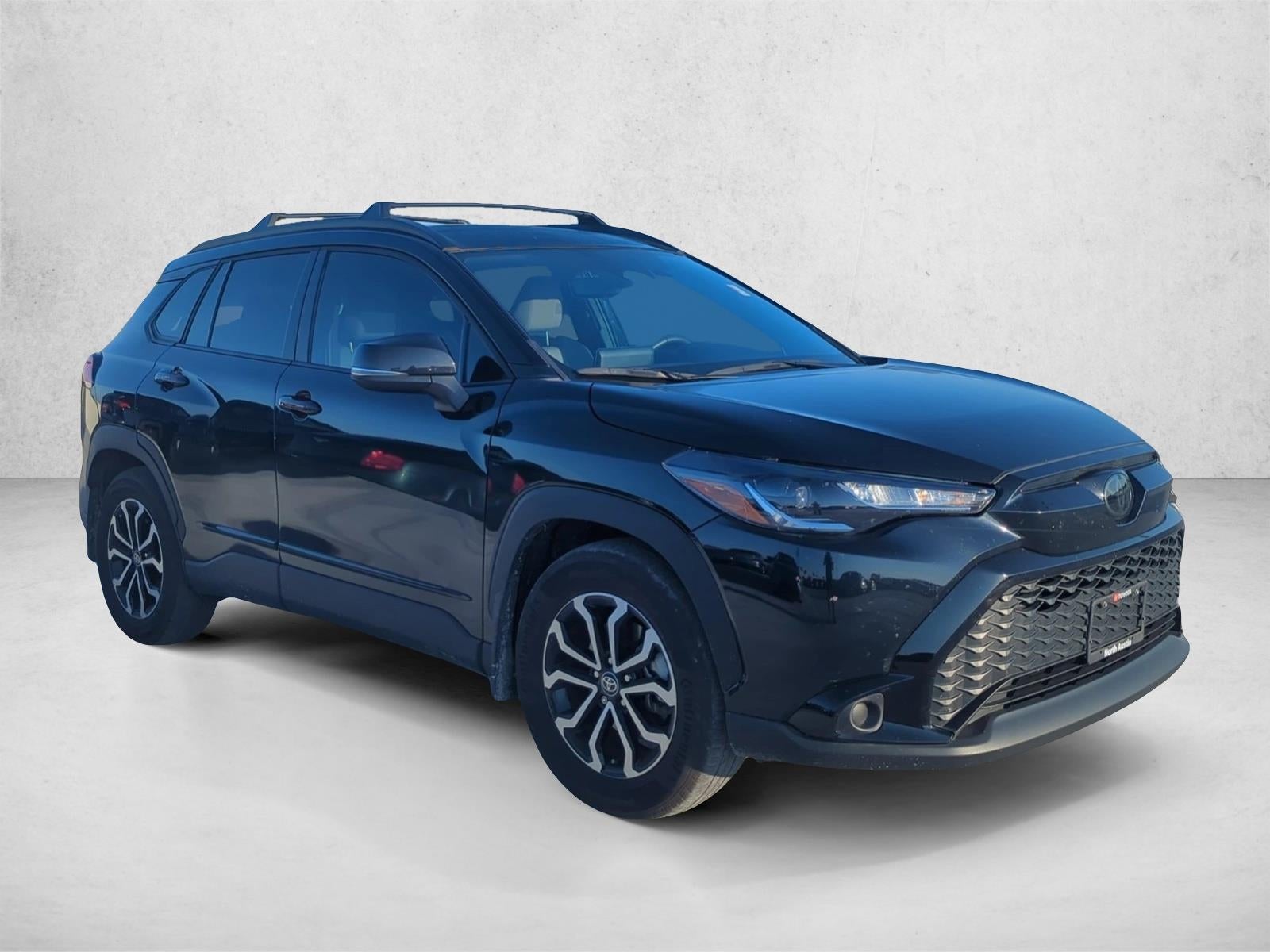 2025 Toyota Corolla Cross Hybrid SE 4WD (Natl)