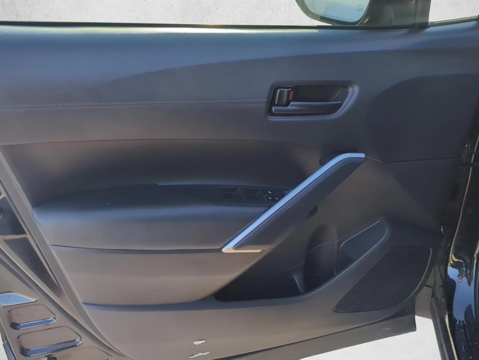 2025 Toyota Corolla Cross Hybrid SE 4WD (Natl)