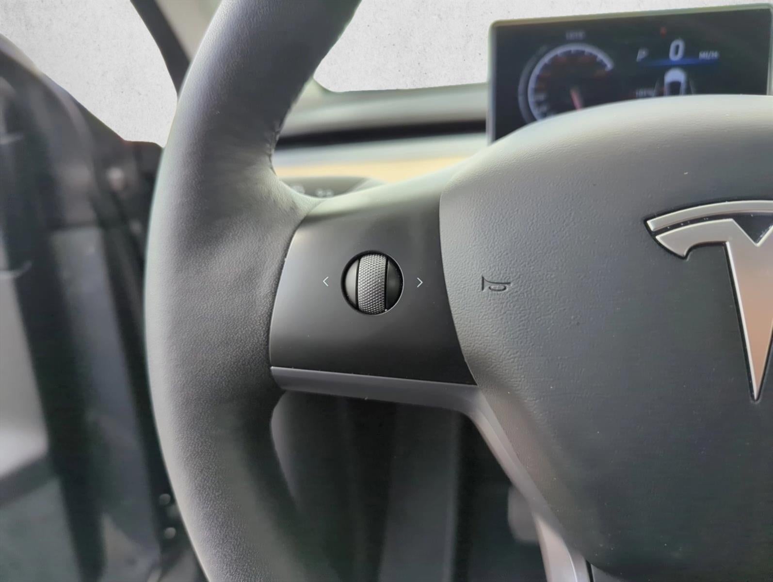 2022 Tesla Model Y Long Range AWD