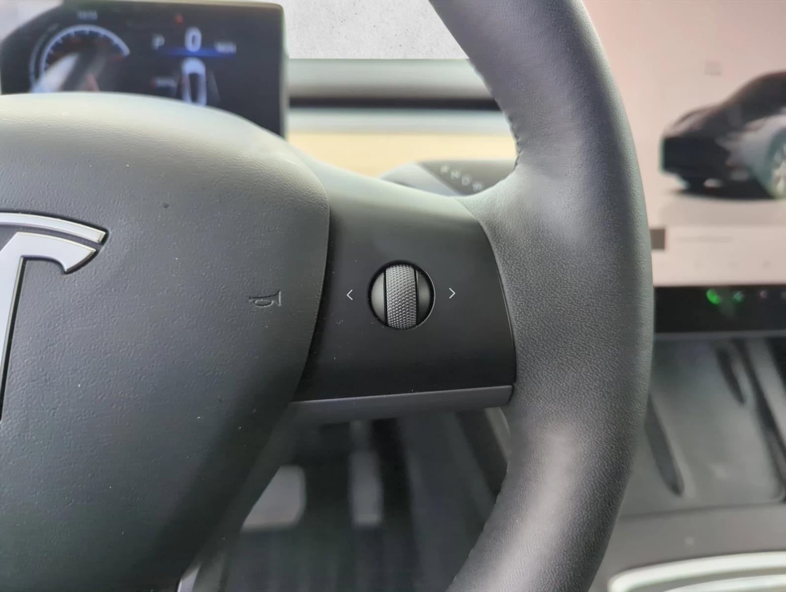2022 Tesla Model Y Long Range AWD