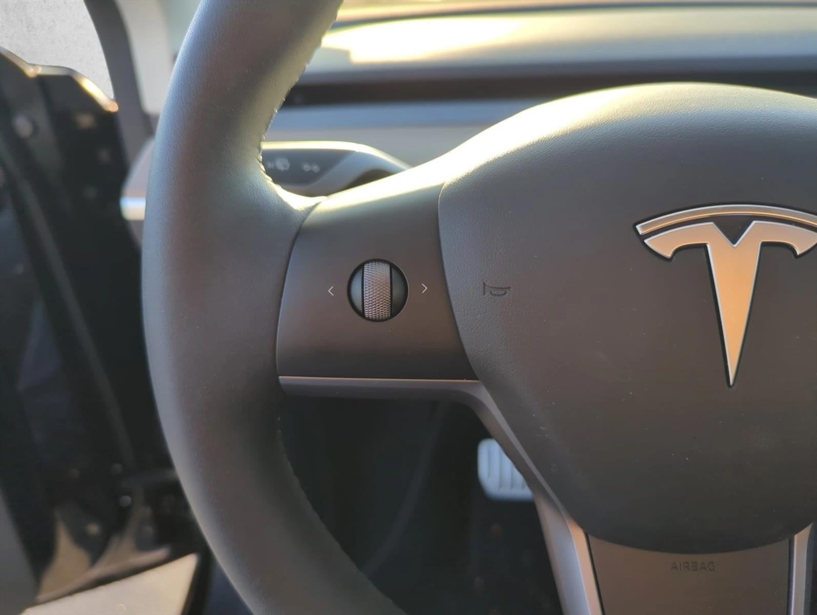 2022 Tesla Model Y Performance AWD