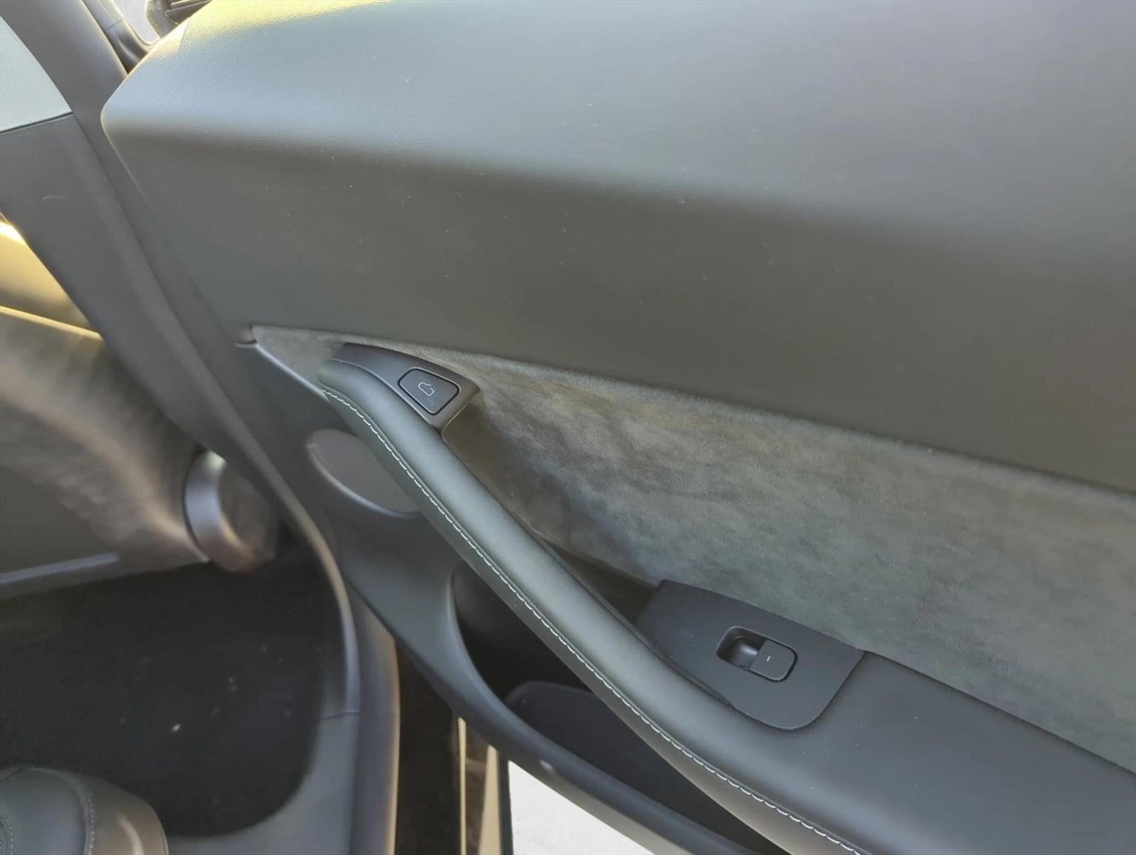 2022 Tesla Model Y Performance AWD