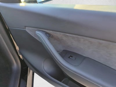 2022 Tesla Model Y Performance AWD