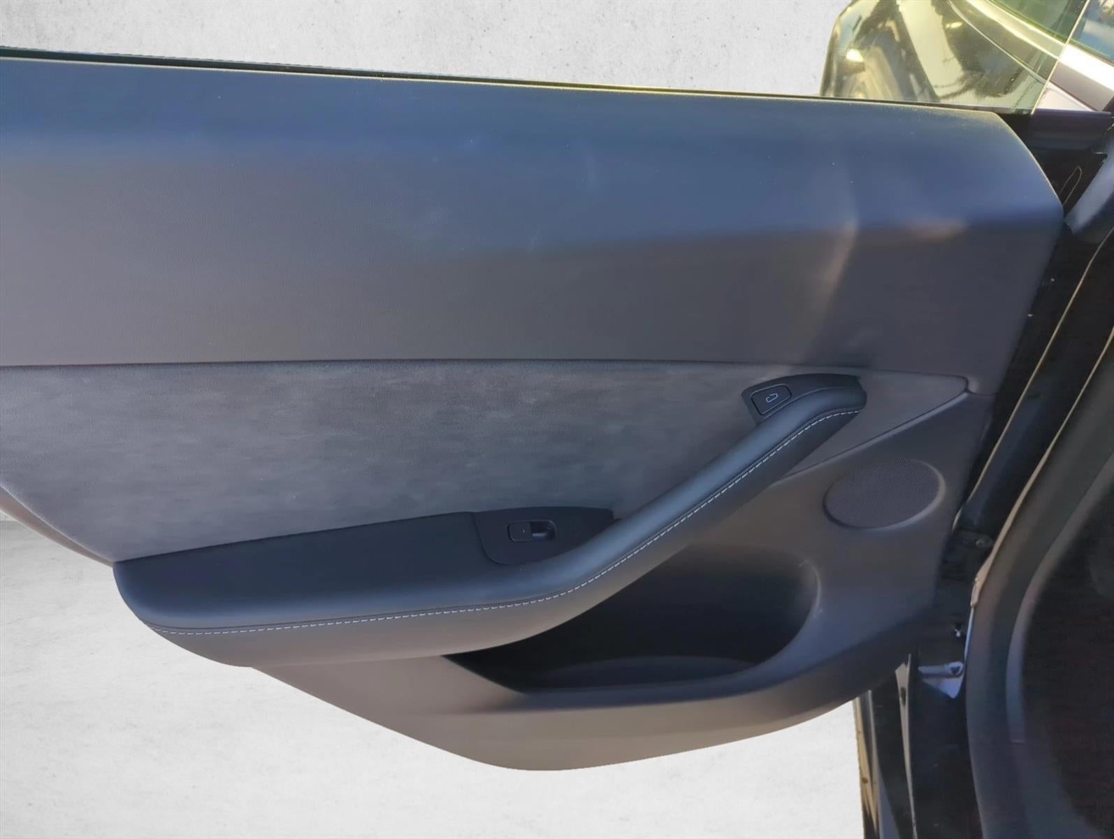2022 Tesla Model Y Performance AWD