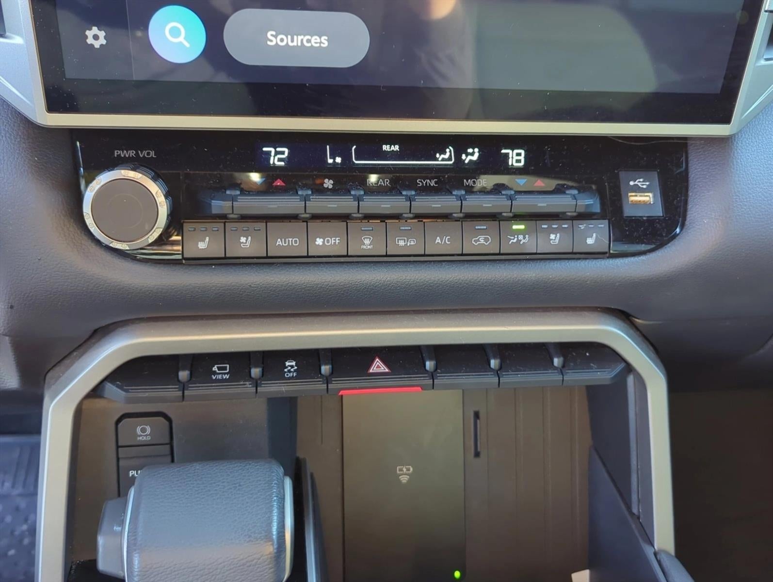 2025 Toyota Sequoia Limited 4WD (SE)