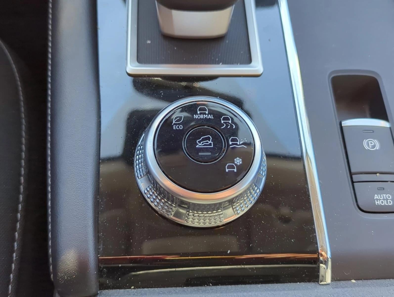 2022 Mitsubishi Outlander ES FWD