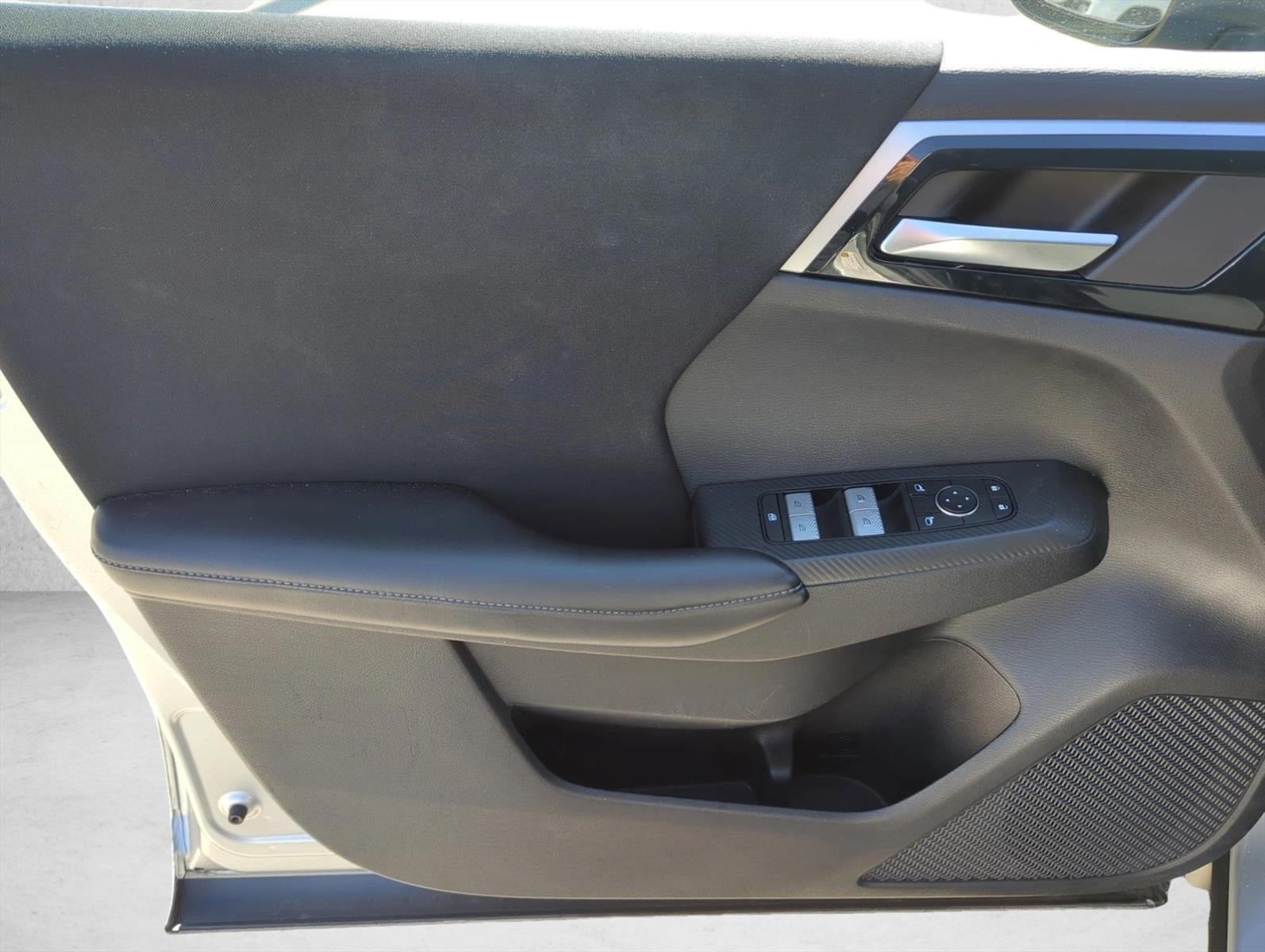 2022 Mitsubishi Outlander ES FWD