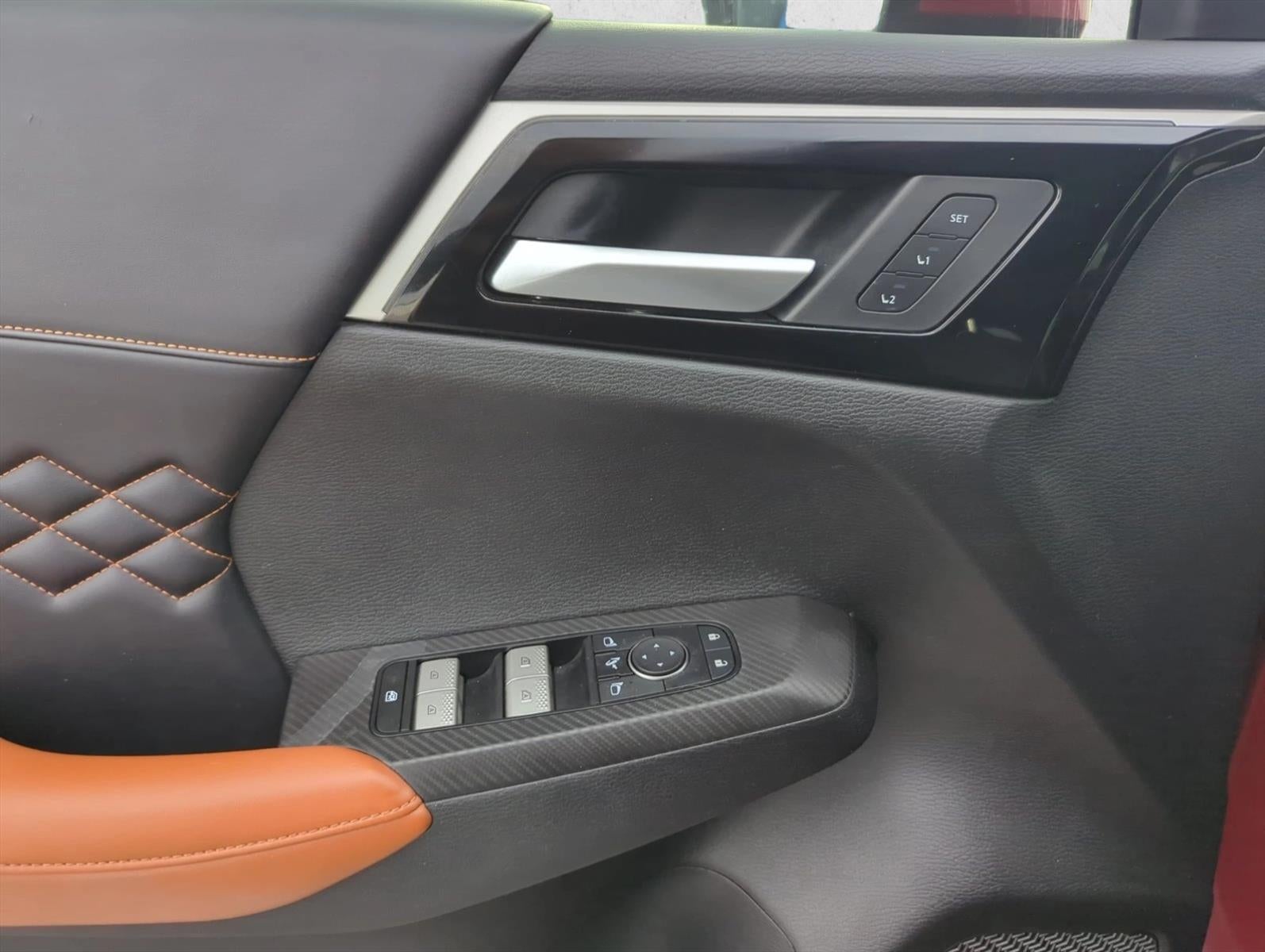 2023 Mitsubishi Outlander SEL FWD