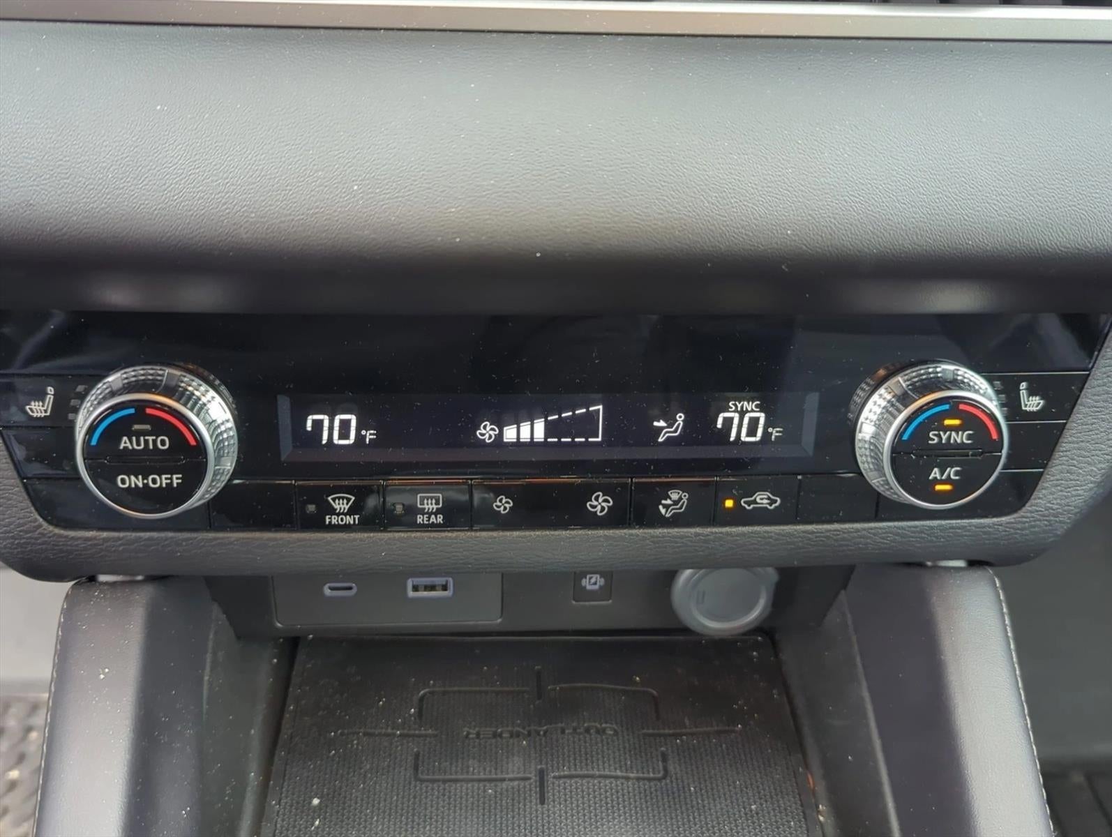 2024 Mitsubishi Outlander SE FWD