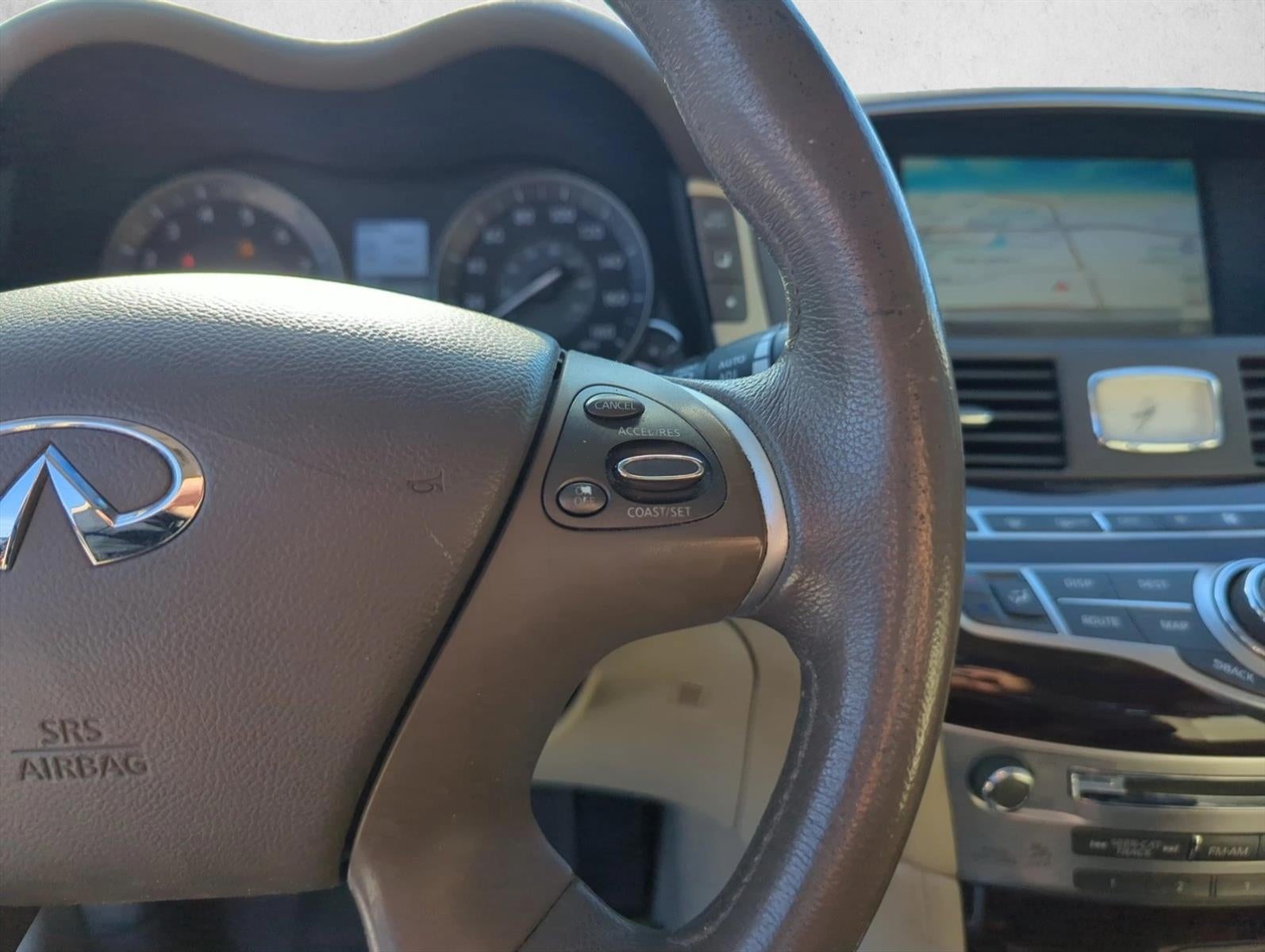 2012 INFINITI M37 x AWD
