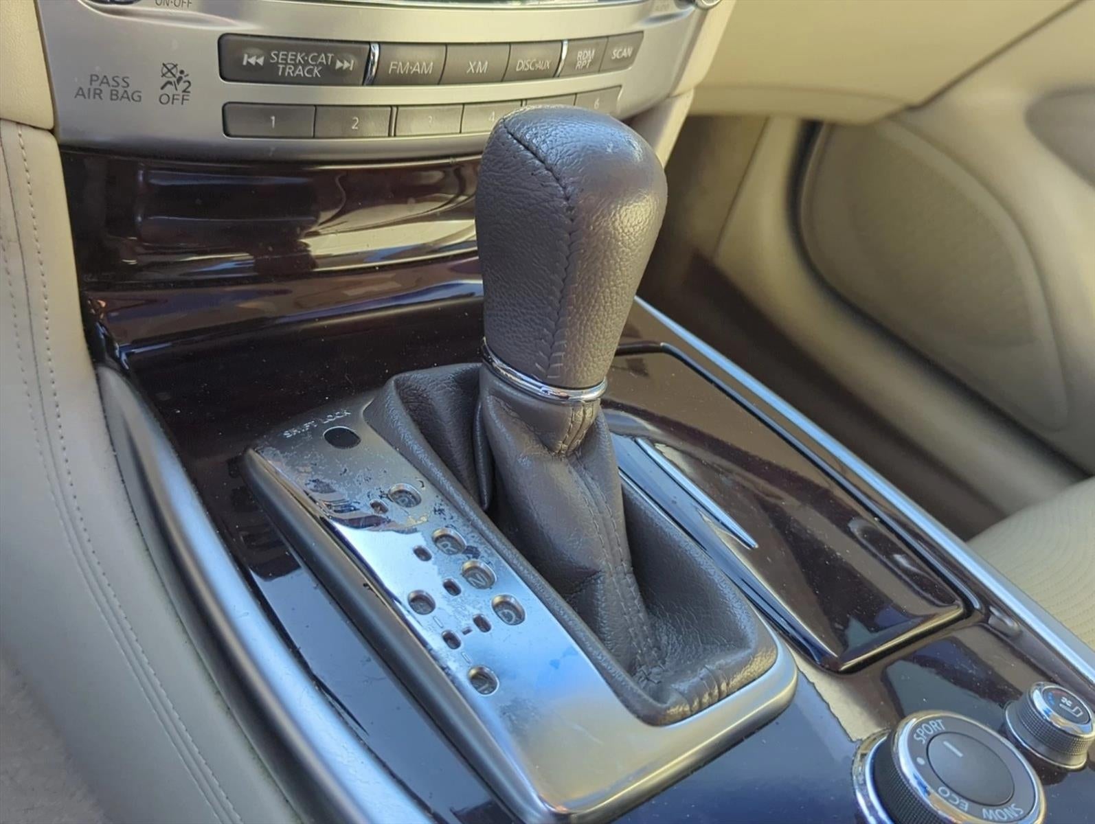2012 INFINITI M37 x AWD