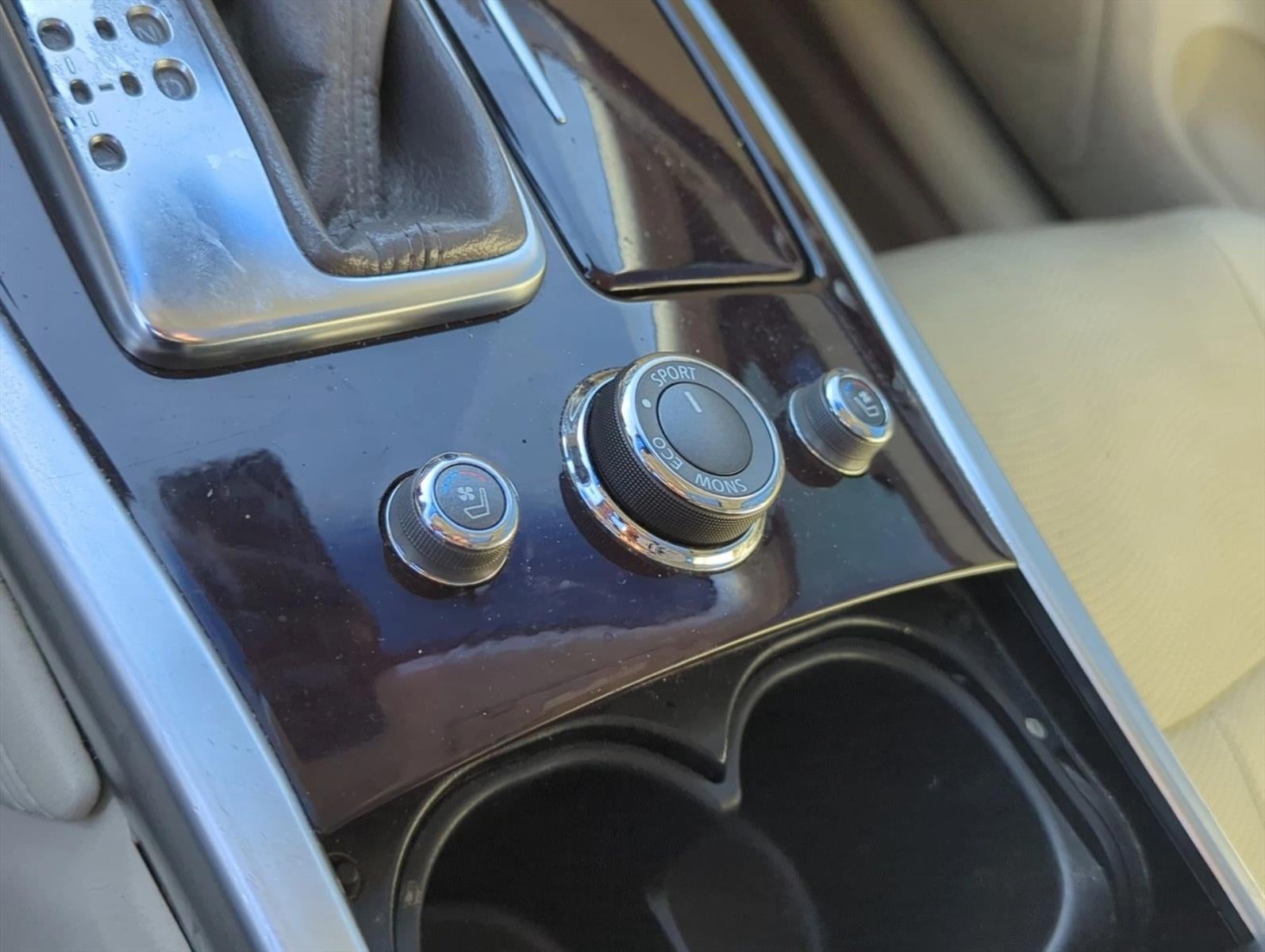 2012 INFINITI M37 x AWD