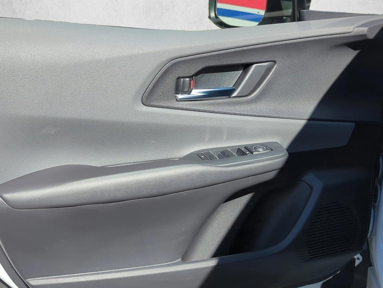 2025 Toyota Prius XLE (Natl)