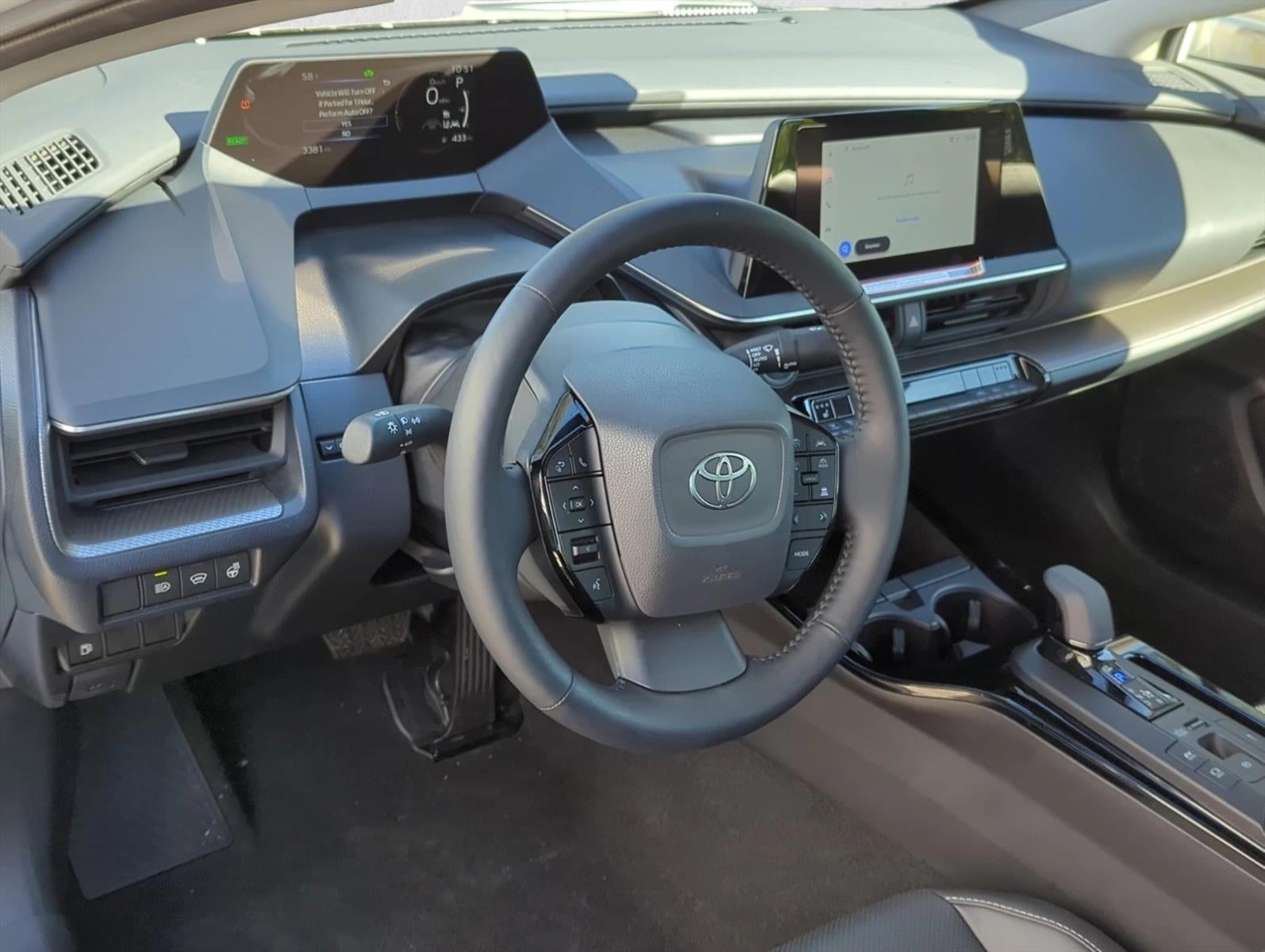 2025 Toyota Prius XLE (Natl)