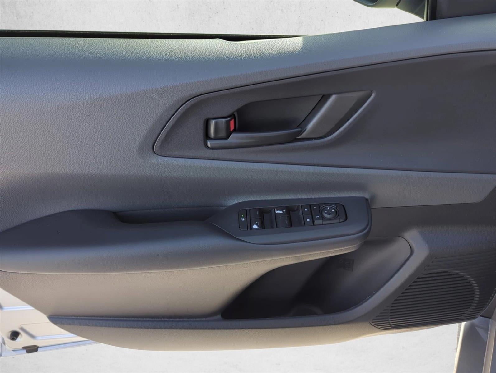 2026 Toyota Prius LE (Natl)