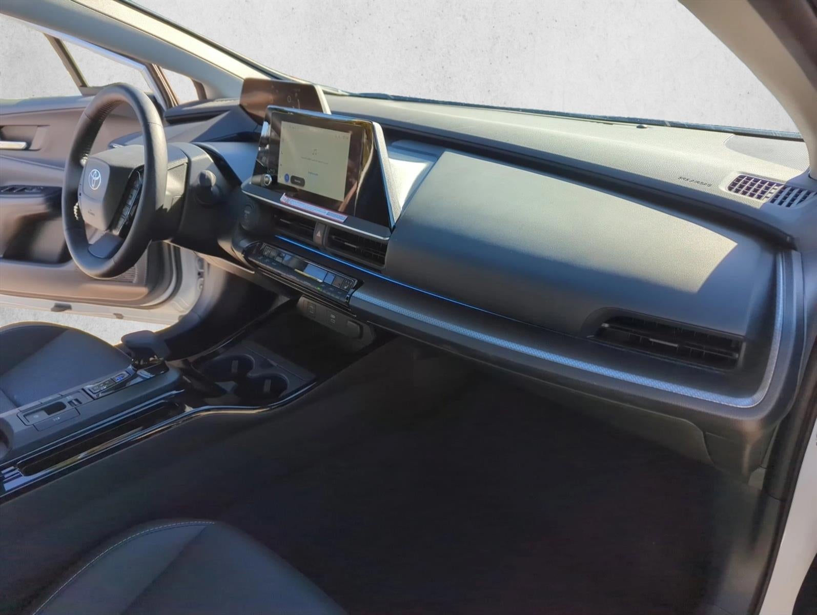 2025 Toyota Prius XLE (Natl)