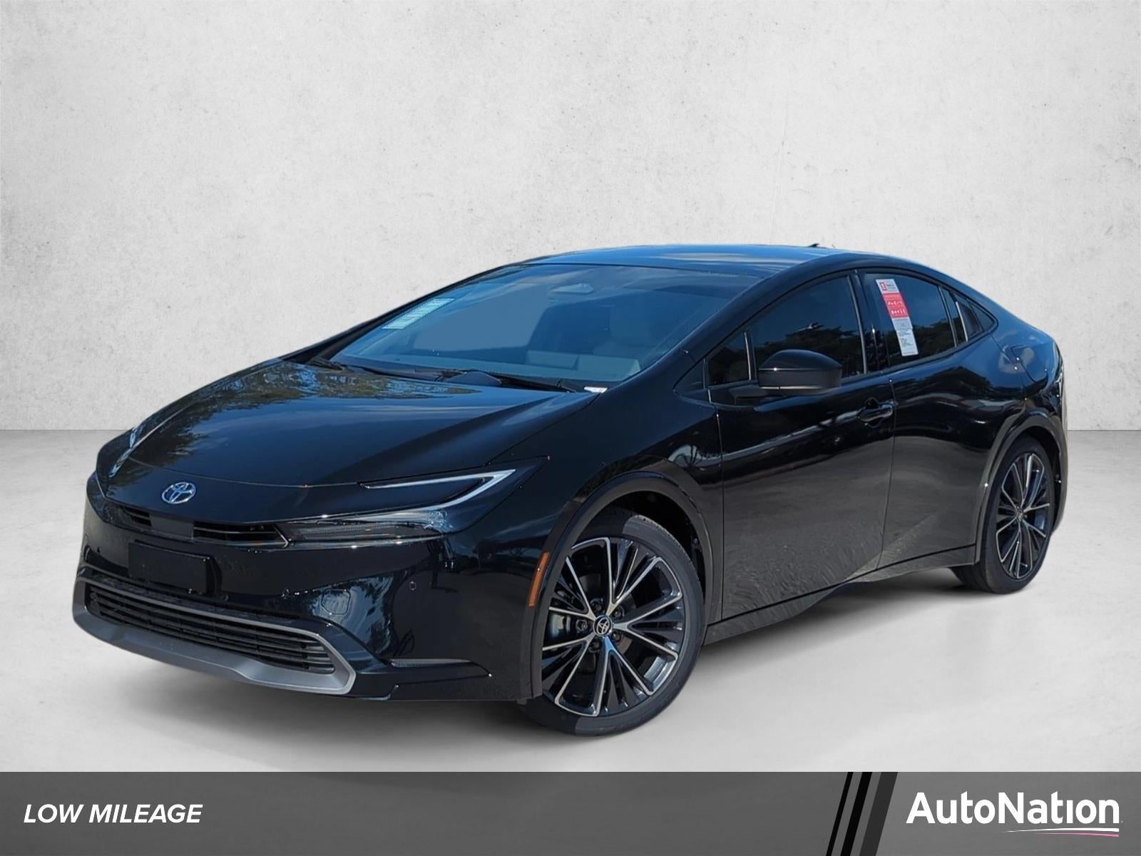 2026 Toyota Prius XLE (Natl)