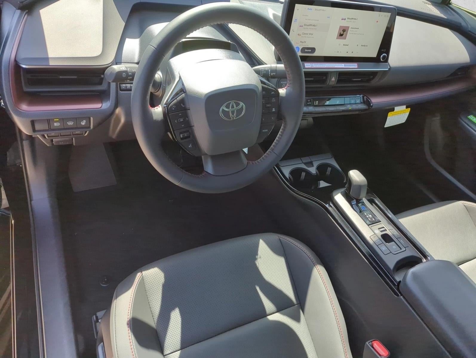 2025 Toyota Prius Plug-In Hybrid XSE Premium (Natl)