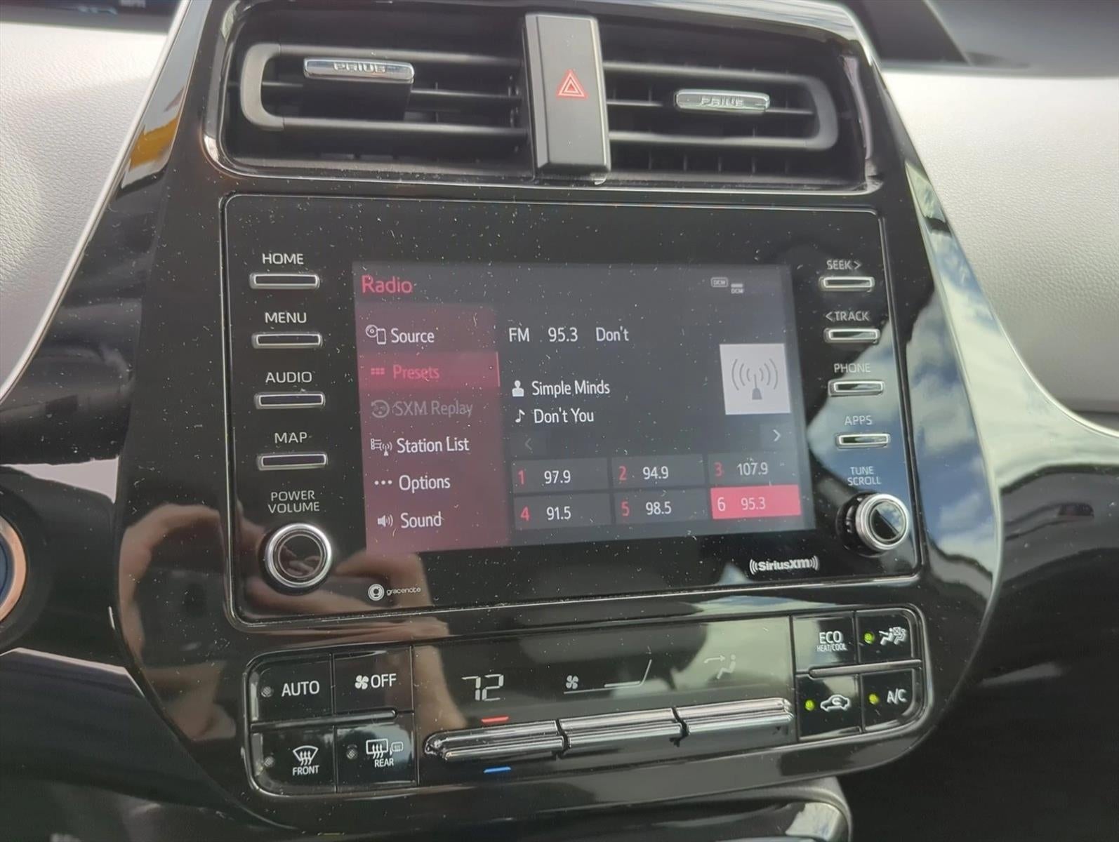 2021 Toyota Prius XLE (Natl)