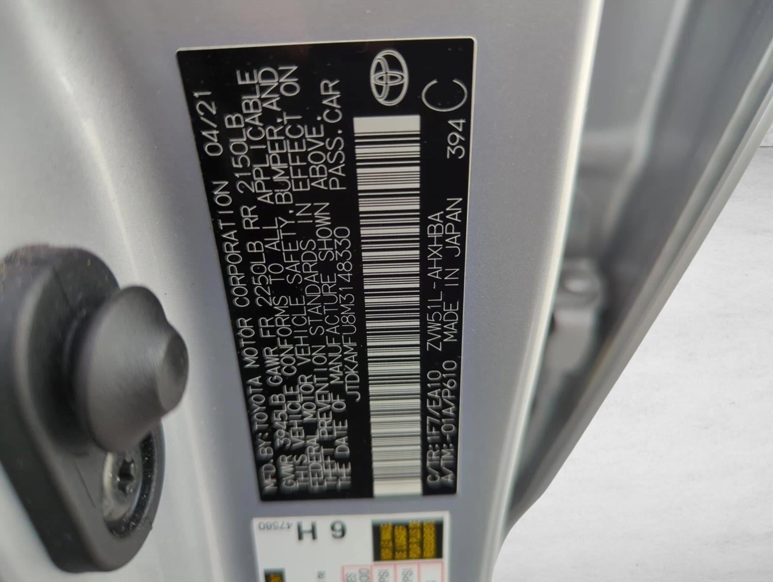 2021 Toyota Prius XLE (Natl)