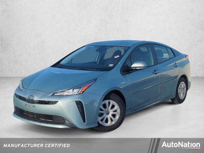 2020 Toyota Prius LE (Natl)