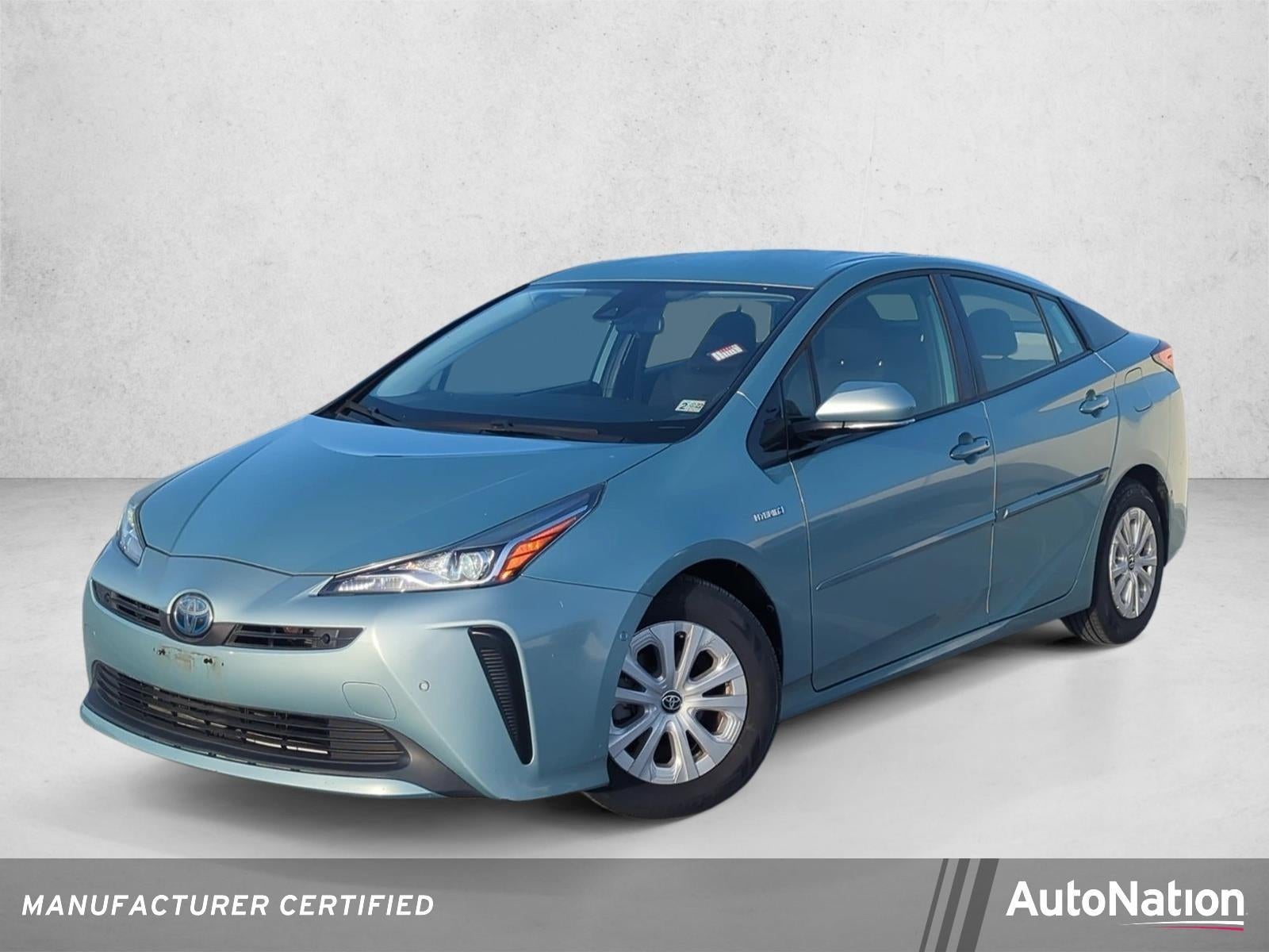 2020 Toyota Prius LE (Natl)