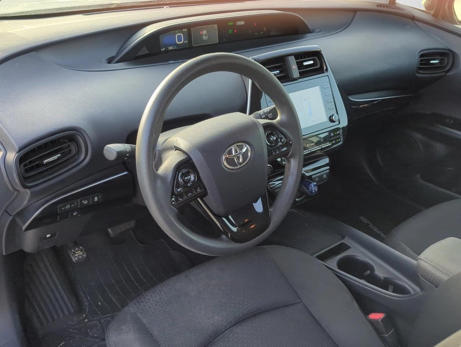 2020 Toyota Prius LE (Natl)