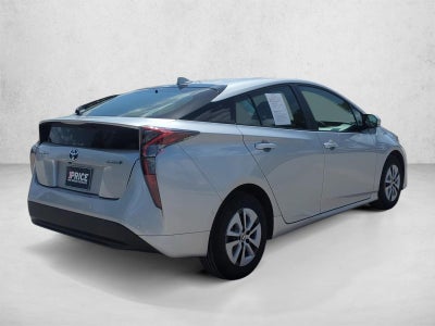 2018 Toyota Prius Three (Natl)