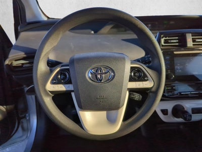 2017 Toyota Prius Two (SE)