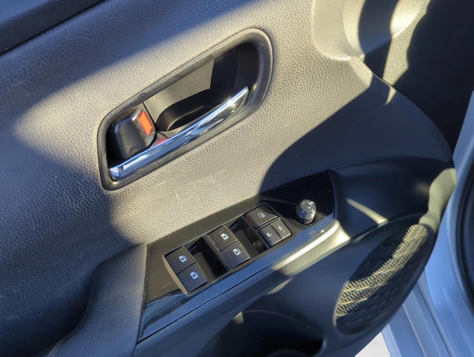 2017 Toyota Prius Two (SE)