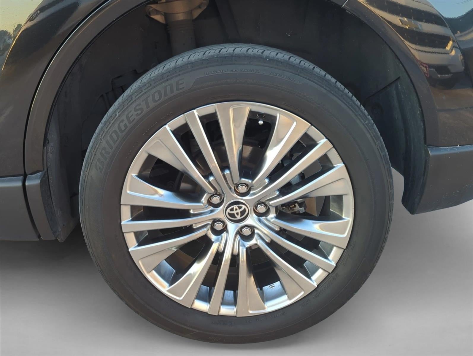 2021 Toyota Venza Limited AWD (GS)