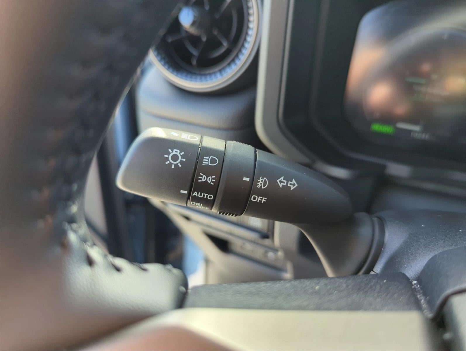 2025 Toyota Land Cruiser 4WD (GS)