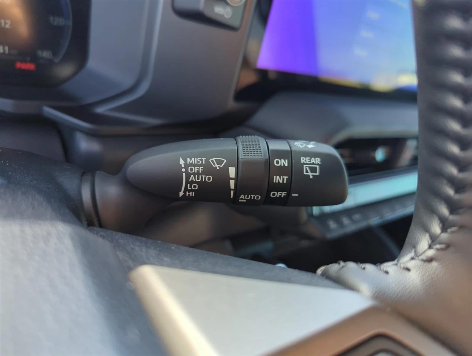 2025 Toyota Land Cruiser 4WD (GS)