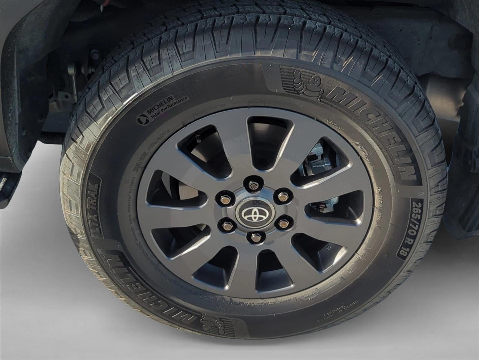 2025 Toyota Land Cruiser 4WD (GS)