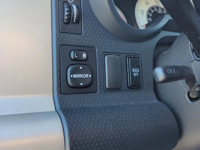 2011 Toyota FJ Cruiser 4WD 4dr Auto (Natl)