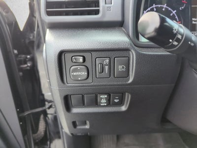 2022 Toyota 4Runner SR5 2WD (Natl)