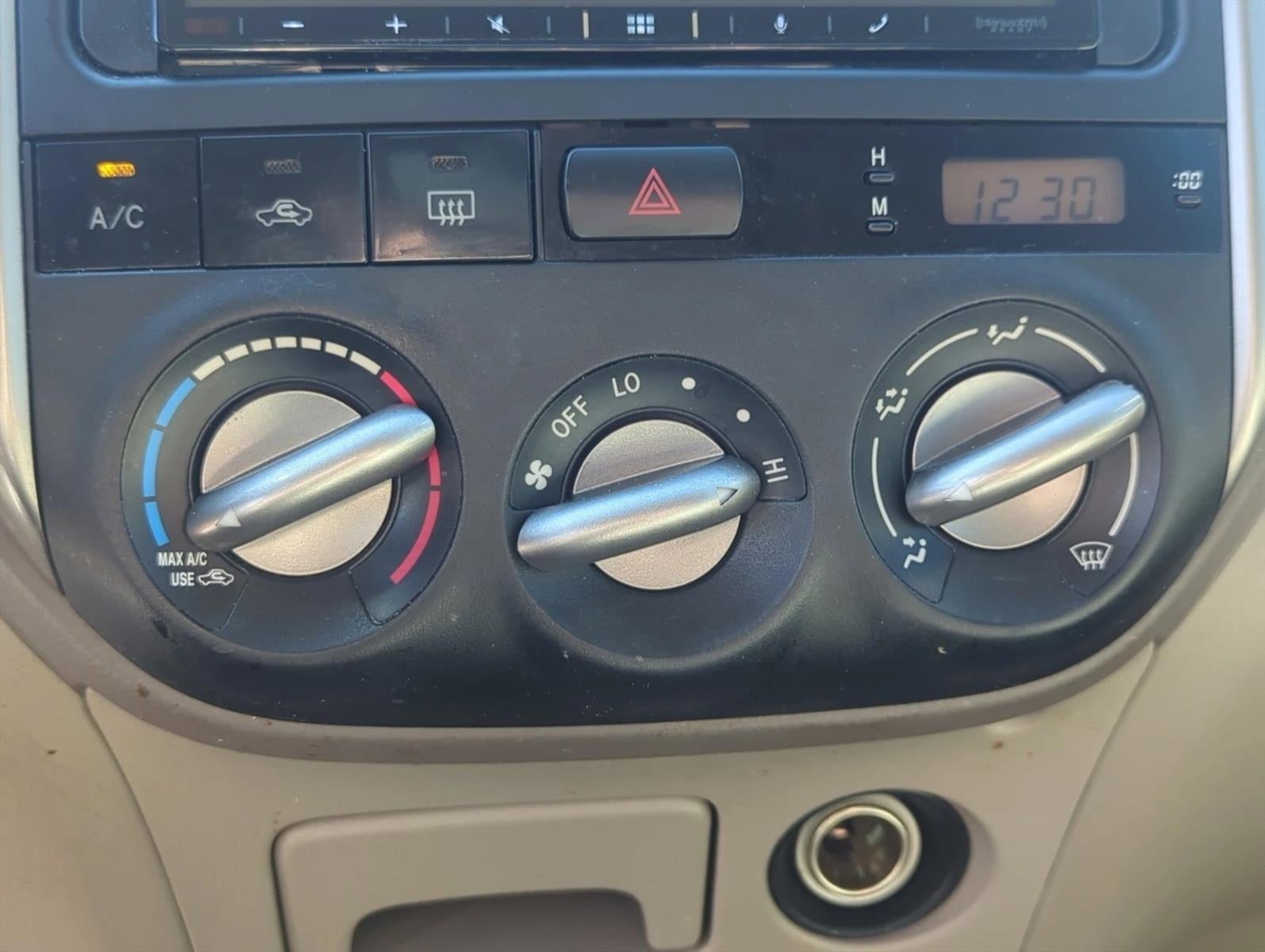 2005 Toyota RAV4 Base