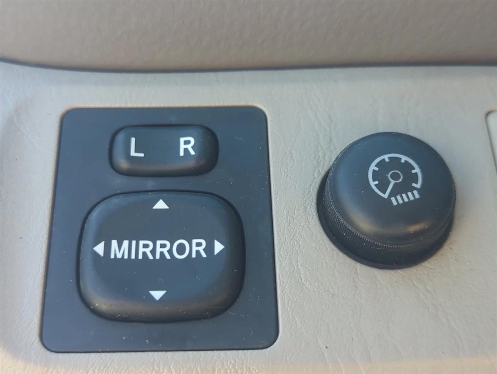 2005 Toyota RAV4 Base