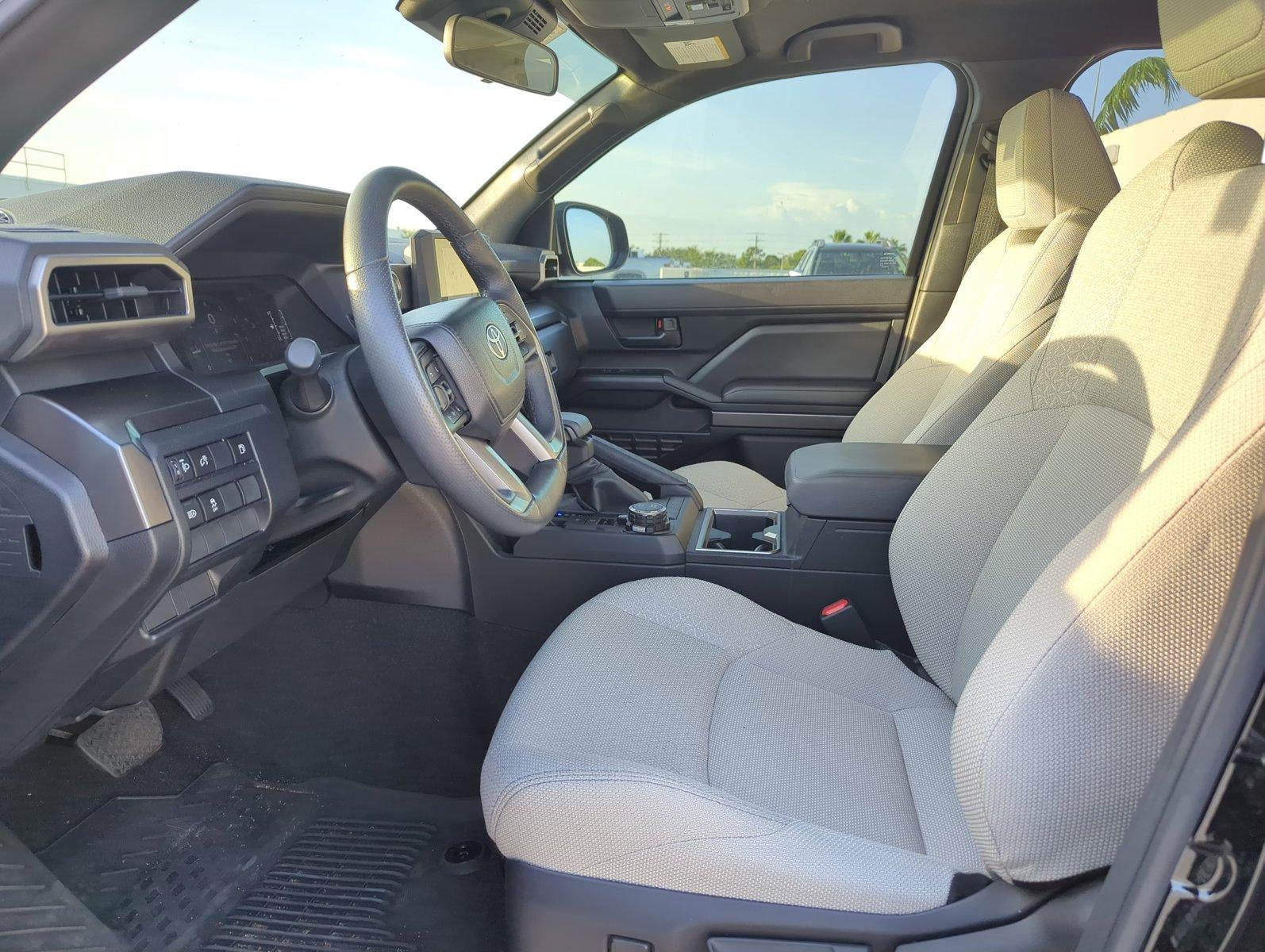 2025 Toyota 4Runner SR5 4WD (GS)
